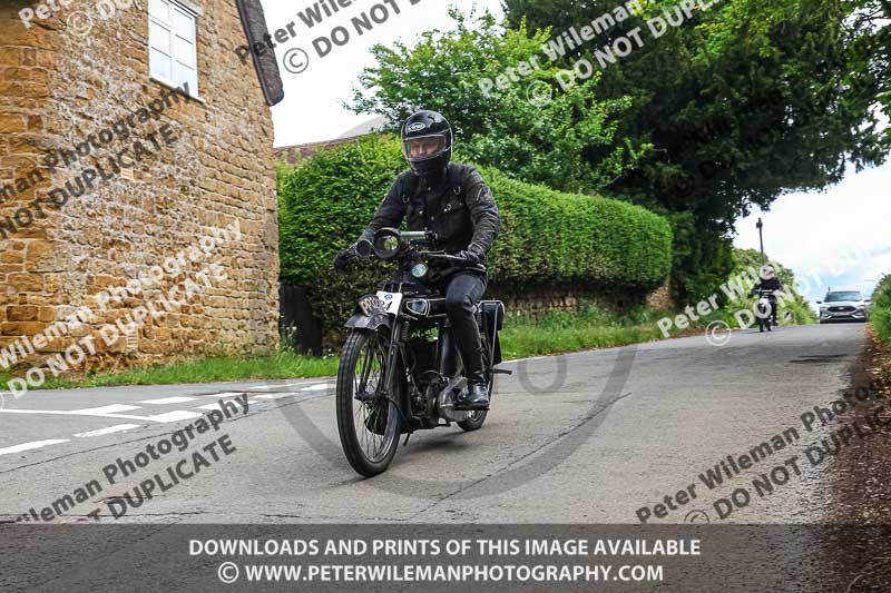 Vintage motorcycle club;eventdigitalimages;no limits trackdays;peter wileman photography;vintage motocycles;vmcc banbury run photographs